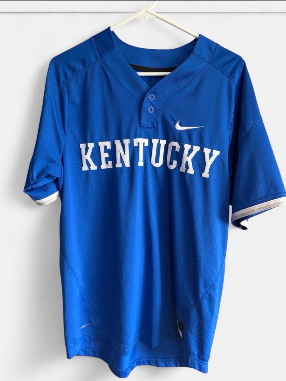Nike men’s Kentucky Blue Pullover Jersey